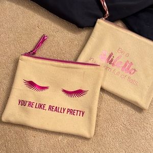Makeup bag set